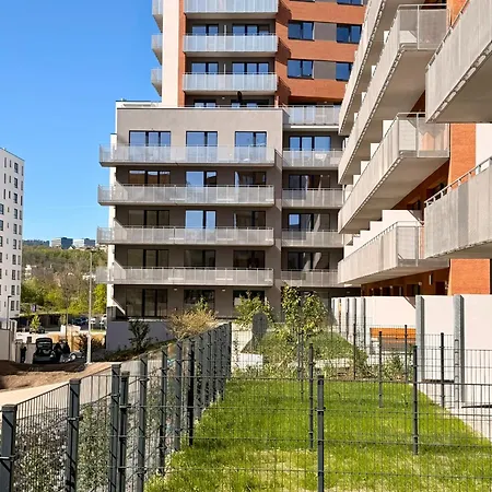 Adaro - Modern With Aircon Near O2 Arena * Prague