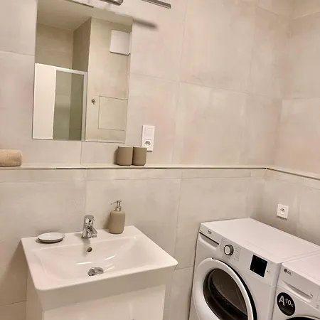 Appartement Adaro - Modern With Aircon Near O2 Arena Prague